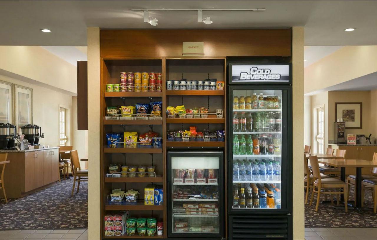 Hawthorn Suites By Wyndham Philadelphia Airport Экстерьер фото